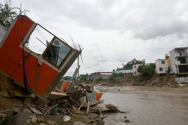 daran-apoyos-8-mil-pesos-para-afectaciones-john