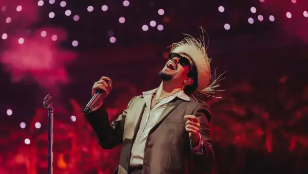 Bad Bunny iniciará su gira de conciertos DeBÍ TiRAR MáS FOToS World Tour