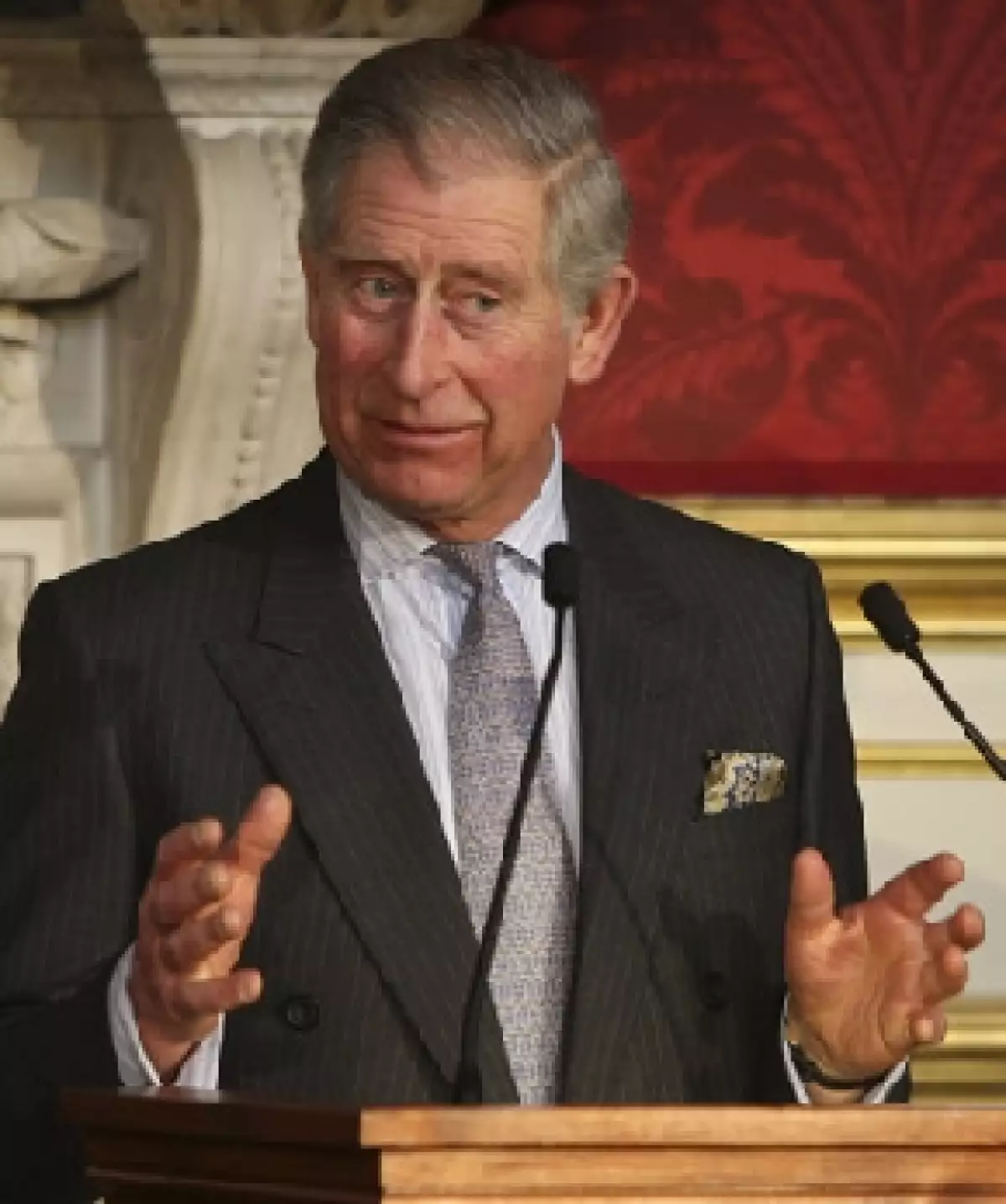 El director de la cadena de TV considera al heredero de la corona británica como uno de los principales activistas por el medio ambiente en el planeta.