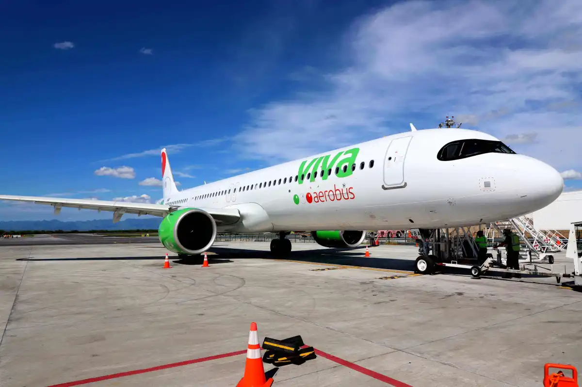 Viva Aerobus en Santa Lucía