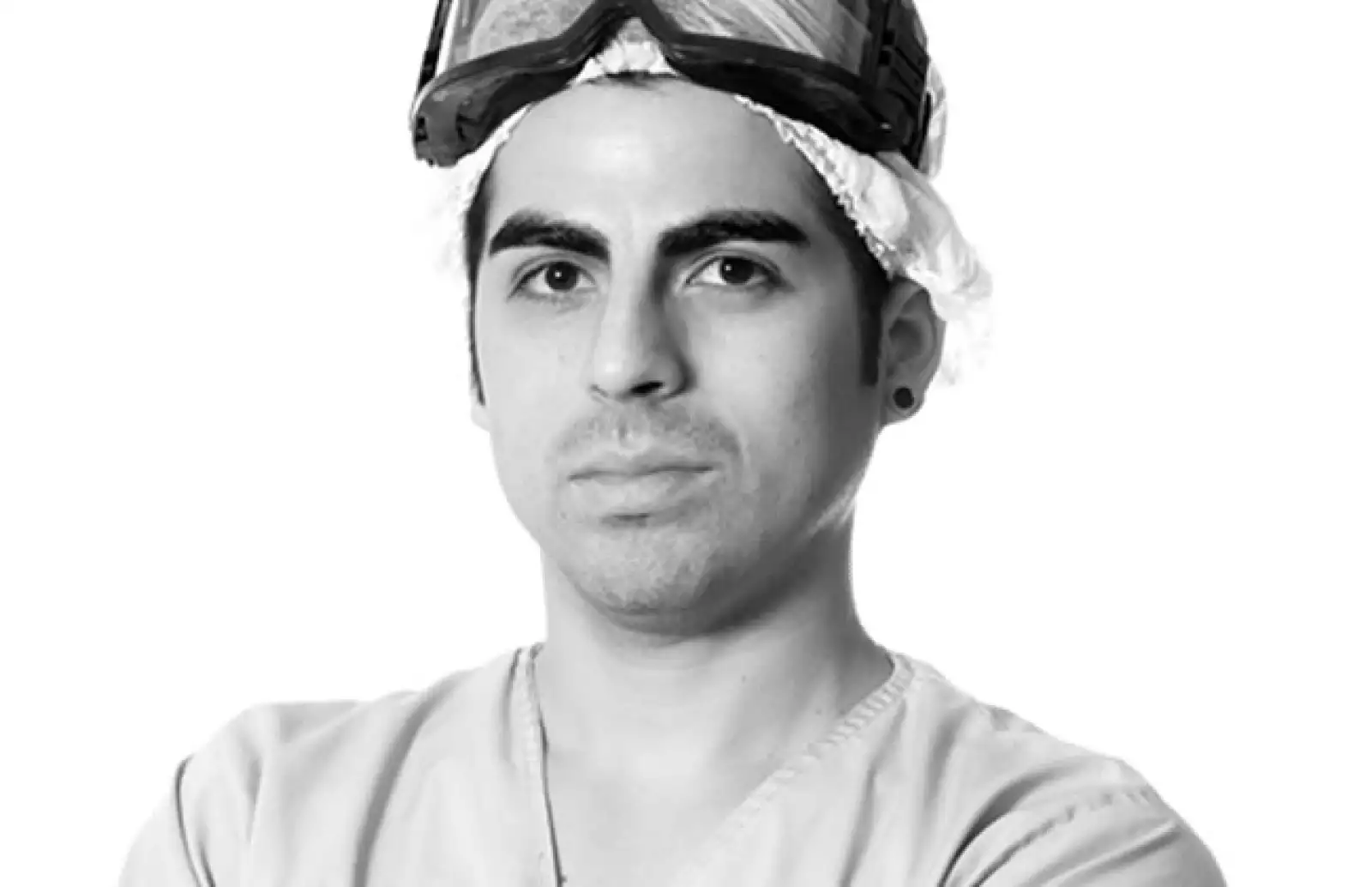 Genson, Jorge Luis Contreras, operario en elaboraci�n y producci�n; 3 a�os