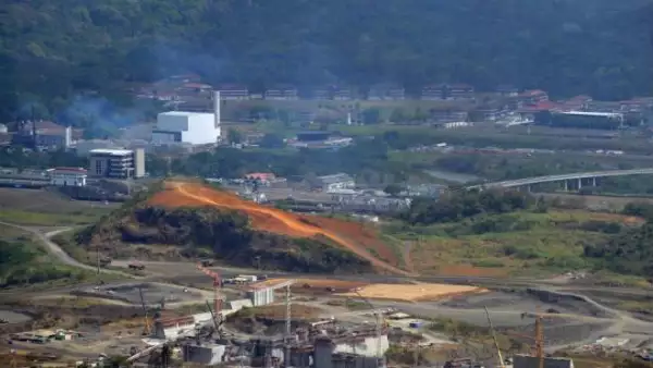 La gran mayor�a de los cargueros podr�n ingresar al Canal de Panam�, una vez que haya sido adecuado.