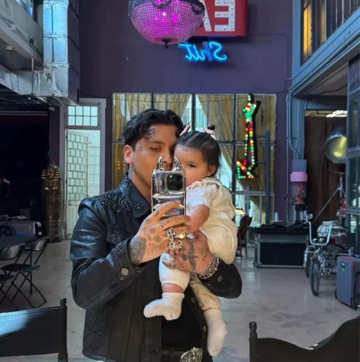 Christian Nodal e Inti