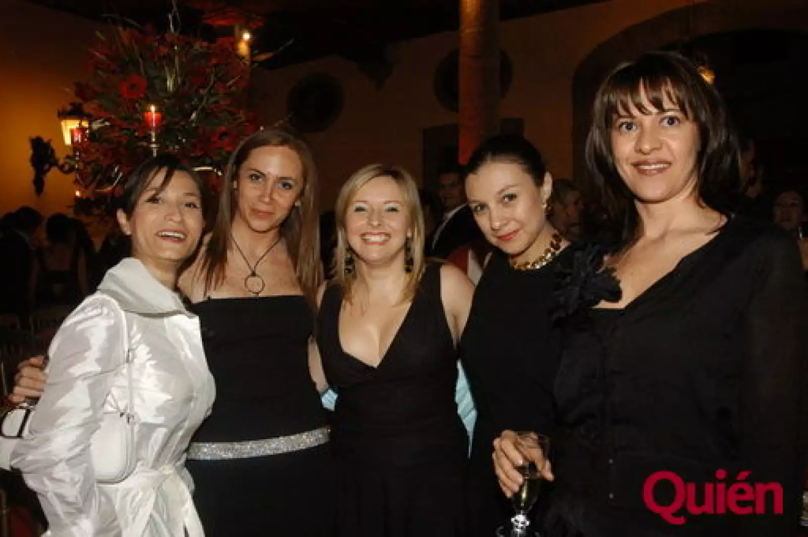 Karla González, Ivonne Betancourd, Katia Gij, Ana Paola Alcala, Adriana Lizarraga