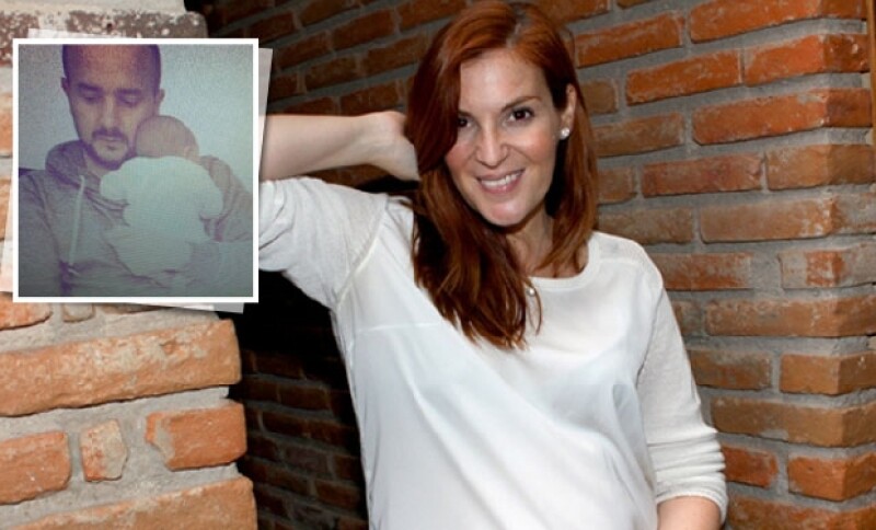 La conductora de televisión publicó una fotografía en su cuenta de Instagram de los amores de su vida: su esposo José Portilla y su bebé, quien nació el mes pasado.