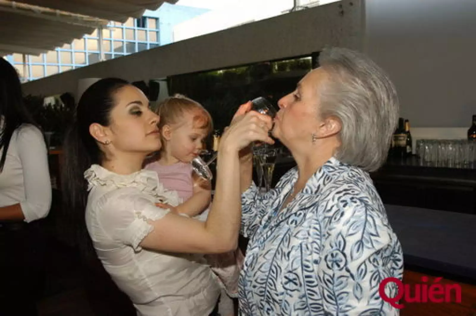 Paulina Madrazo, Cassandra Flores,  Gabriela Hassey