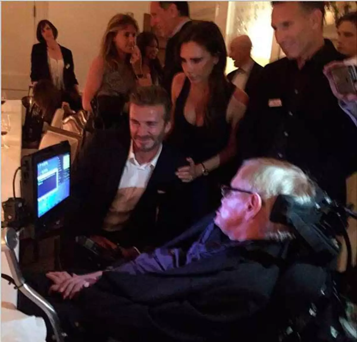 Orgullosa de su esposo, Victoria publicó esta imagen y se dijo entusiasmada tras conocer al científico.