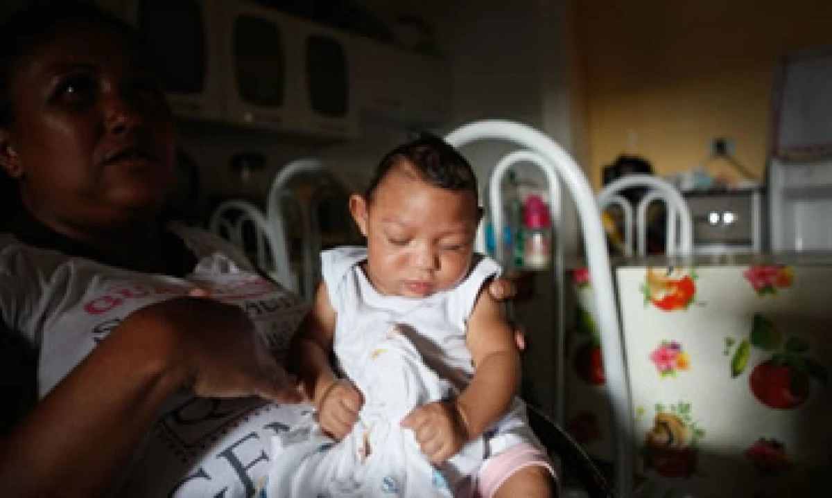 Los CDC dicen que se fortalece la evidencia de la relación del zika con la microcefalia. (Foto: Getty Images)