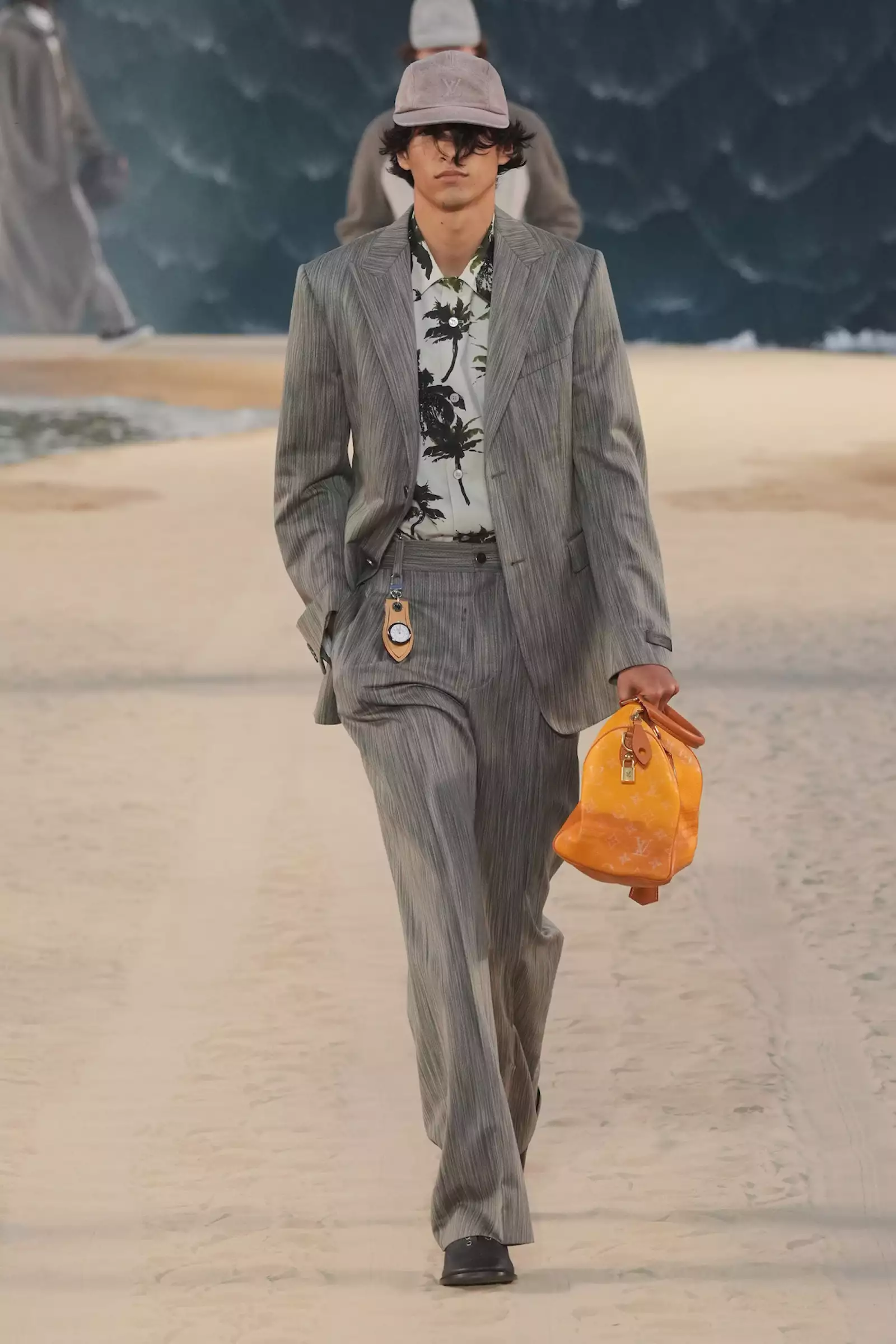 Vuitton m S27 038.jpg