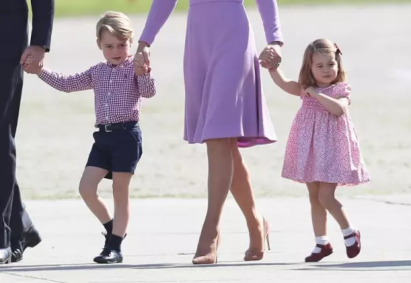 Príncipe George y Charlotte