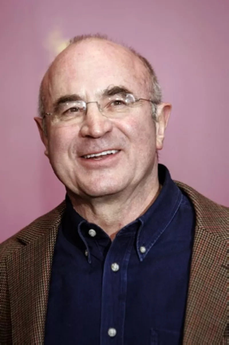 El actor y nominado al Oscar Bob Hoskins falleció este martes a los 71 años a consecuencia de una pulmonía.