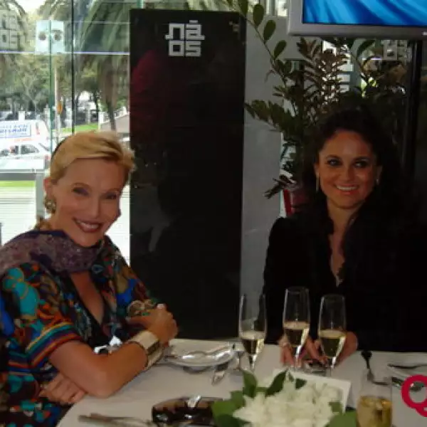 Raquel Bessudo, Carla Ortiz de Ealy