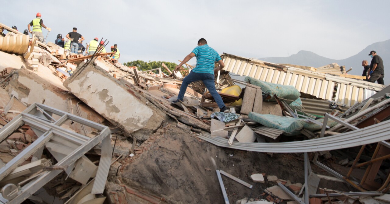 Desastres naturales cuestan 100,000 mdd al mundo; terremoto de Venezuela lidera