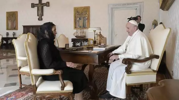 Beatriz y el papa