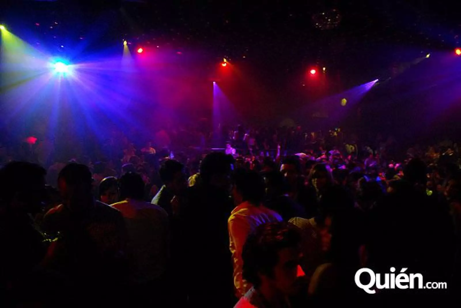 ERAWAN,JOY ROOM Y RAGGA