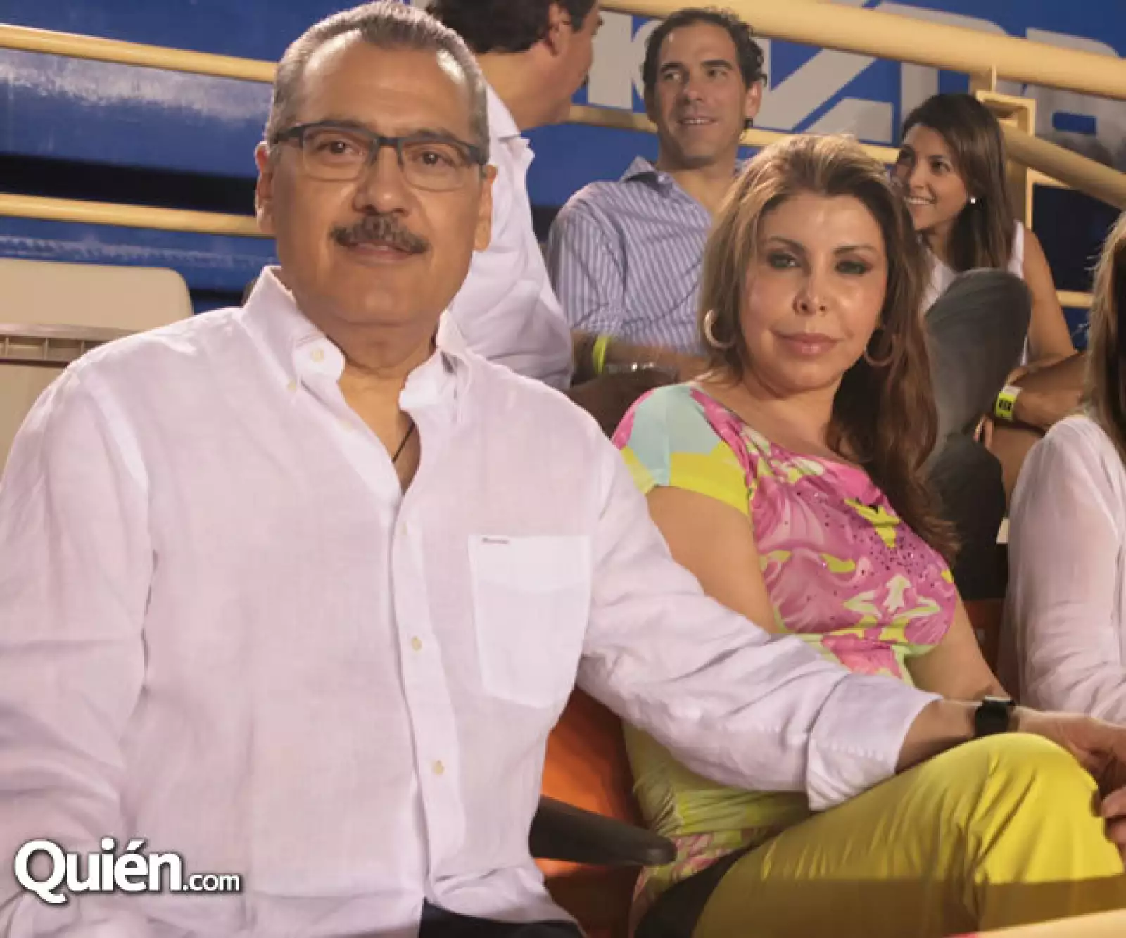 Manlio Fabio Beltrones y Sylvia Sánchez