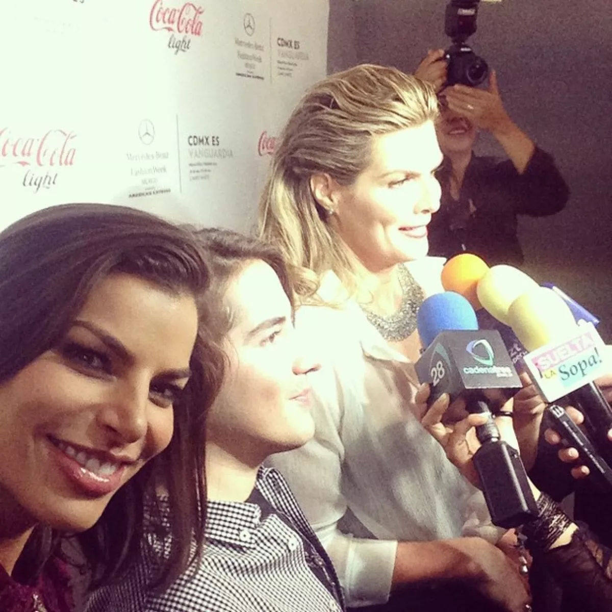 Las empresarias fueron entrevistadas junto con Carlos Ortega, con quien recientemente se asociaron para renovar sus diseños.