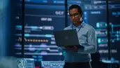 No es el que programa la IA: el trabajo tech mejor pagado de México es el que está detrás de los datos
