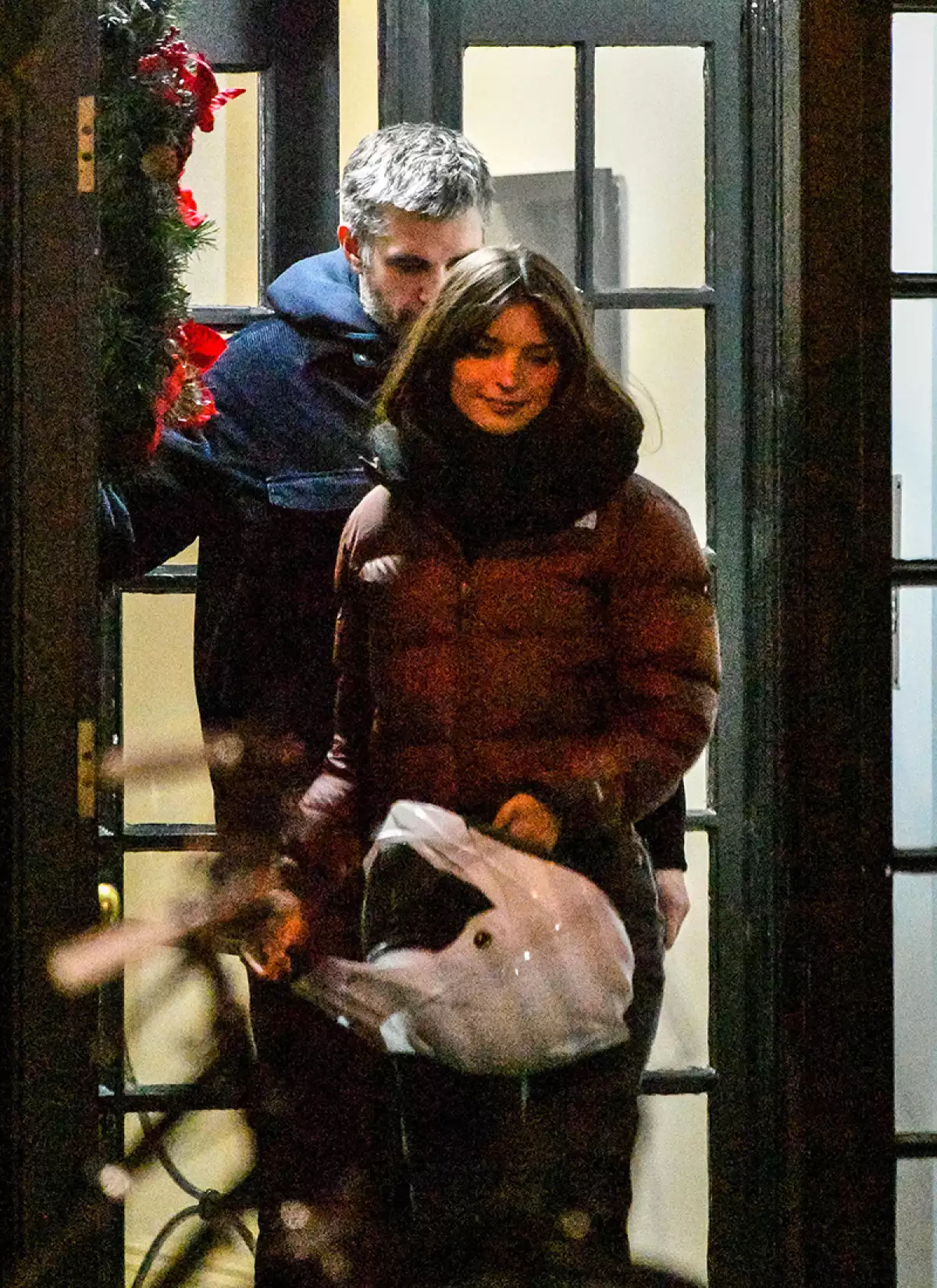 Emily Ratajkowski captada con el DJ Orazio Rispo