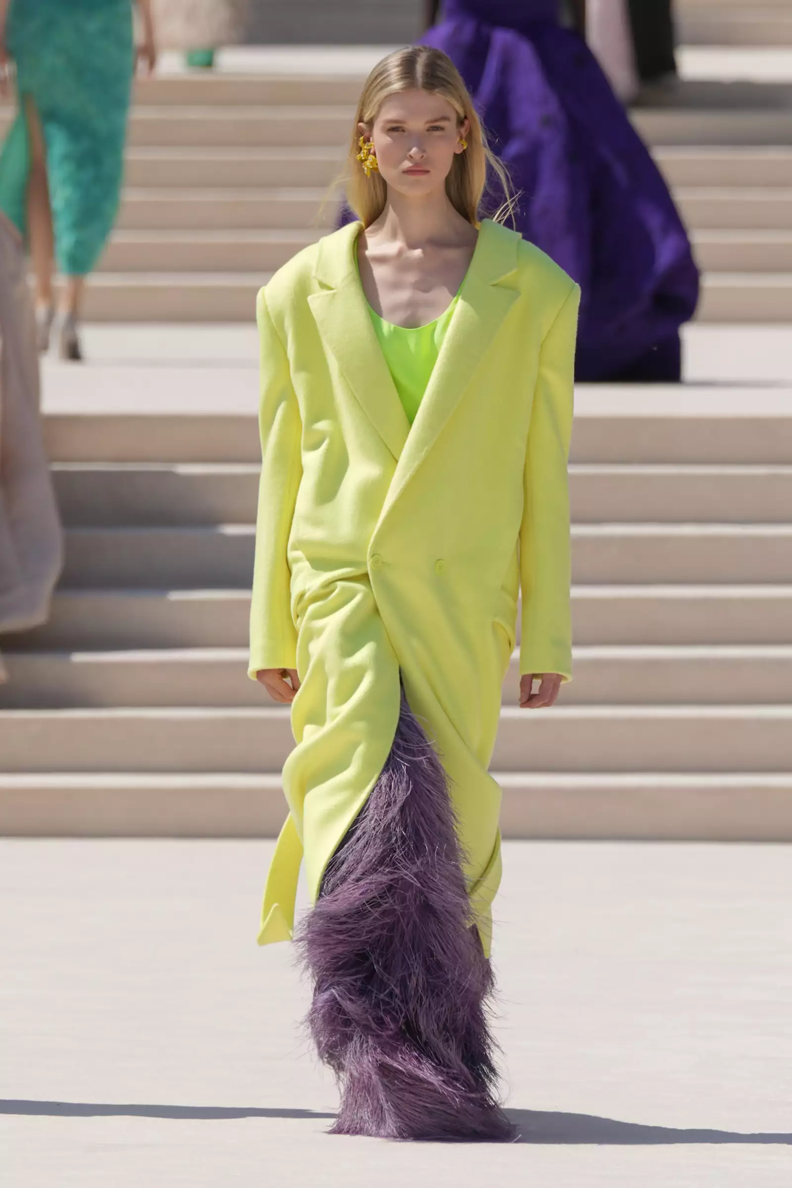 Balenciaga HC F26 022.jpg