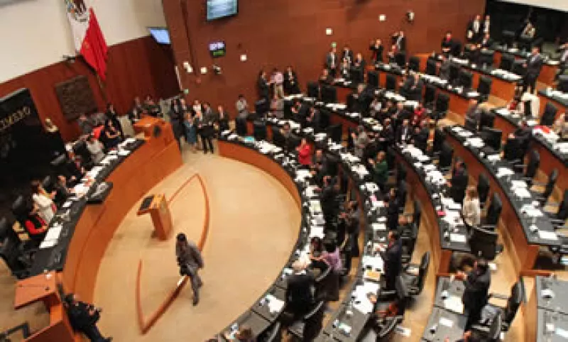 El dictamen aprobado regresará a la Cámara de Diputados, luego de que se le realizarán cambios. (Foto: Foto: Notimex)