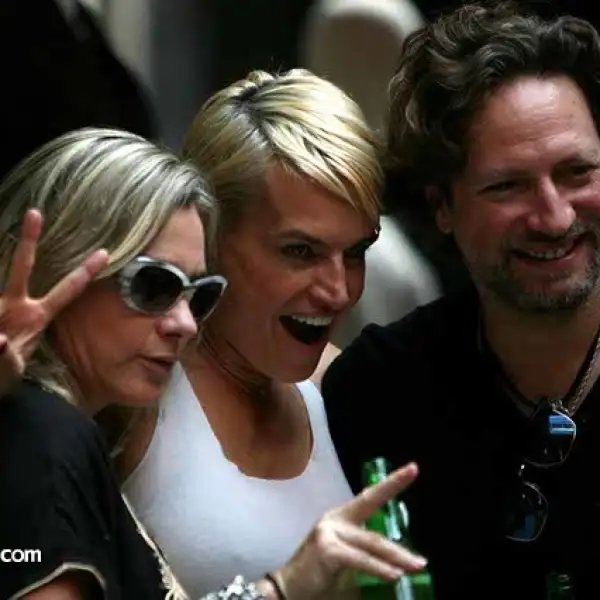 Alejandra Henaro,Luisa Sáenz y Anastasio Villa