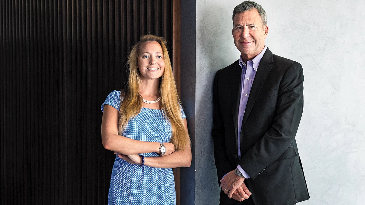 Jeffrey Sharlach y Allison Mann