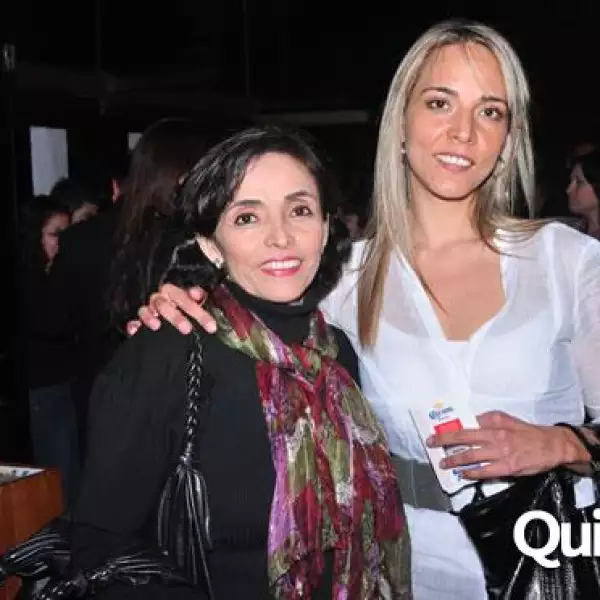 Brindis Navideño Iza Business Centers