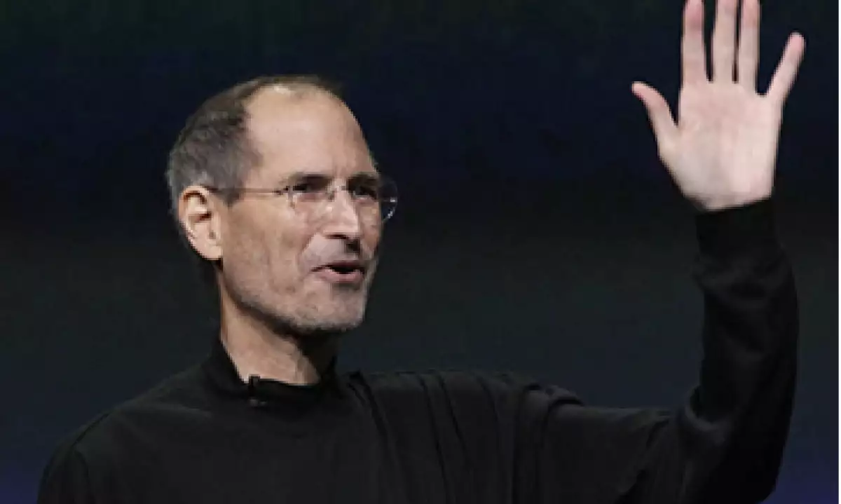 “La muerte es el destino que todos compartimos. Nadie ha escapado de ella. Y es como debe ser porque la muerte es muy probable que sea la mejor invención de la vida”, expresó Jobs el 12 de junio de 2005 en la Universidad Stanford. (Foto: AP)