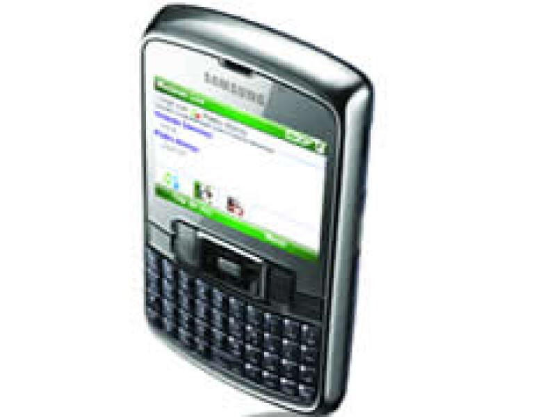 El Smartphone de Samsung puede conectarse a Internet y desplegar de manera más rápida los elementos de Windows Live Messenger. (Foto: Cortesía Telcel )