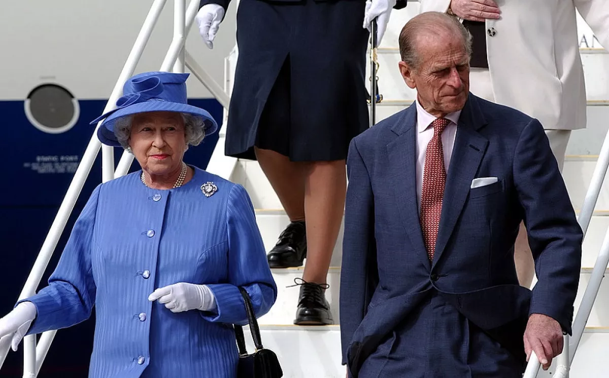 Reina Isabel II y el duque de Edimburgo