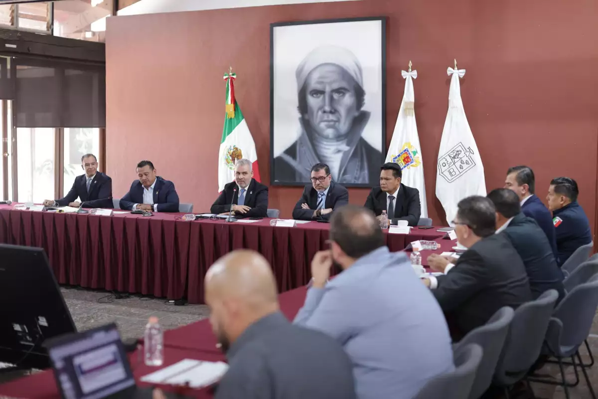 Bedolla dice que hay más investigaciones contra Aureoles