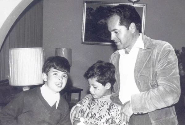 Con esta imagen el presidente de México recordó a su padre en su día.