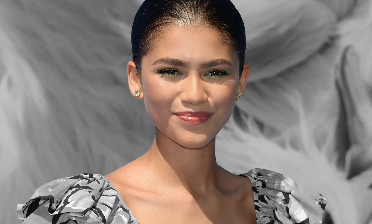 Zendaya-Tommy-Hilfiger
