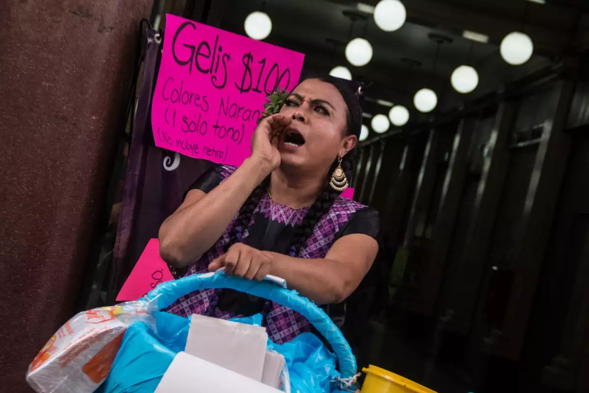 Llegó desde Oaxaca con su familia para vender tacos de canasta y ahora busca ser diputada del Congreso de la CDMX.