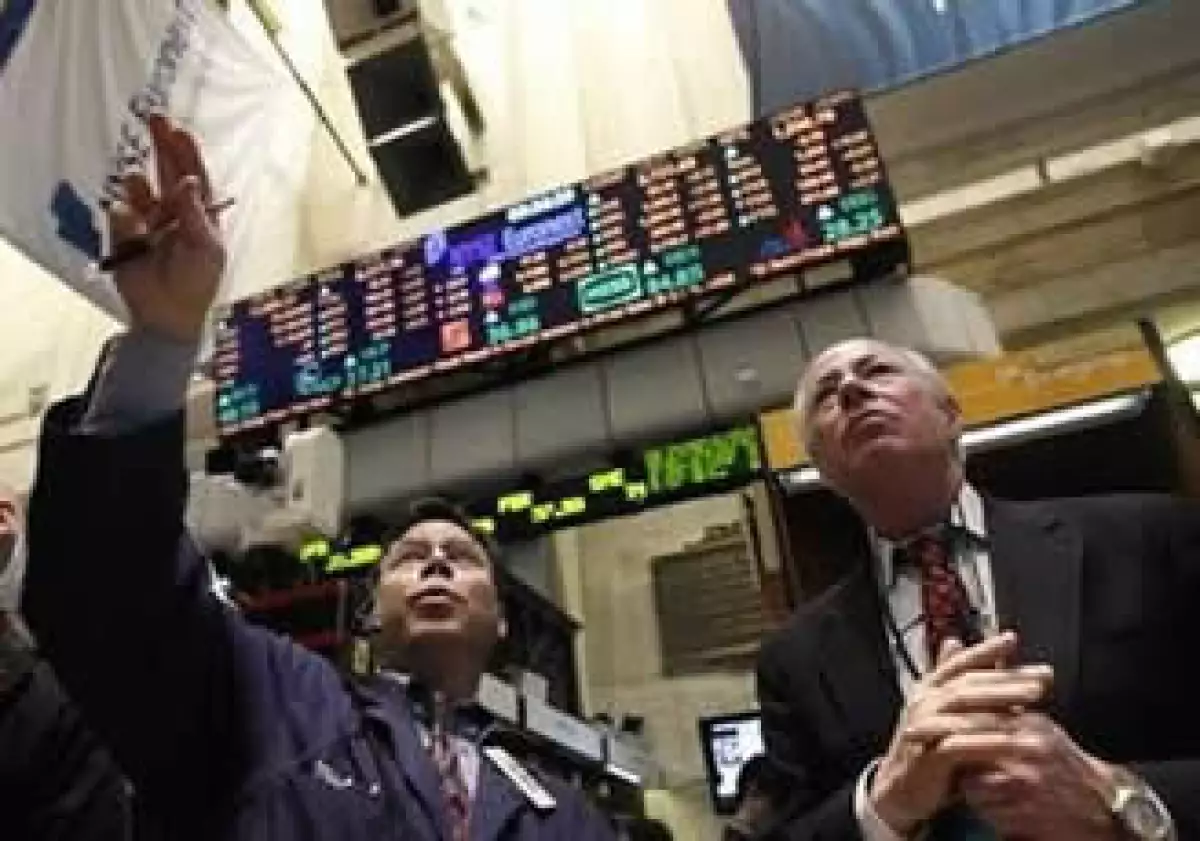 En el mes, el Dow perdió 1.9%, el S&P 500 cayó 1.4%, y el Nasdaq cedió 1.3%. (Foto: Reuters)