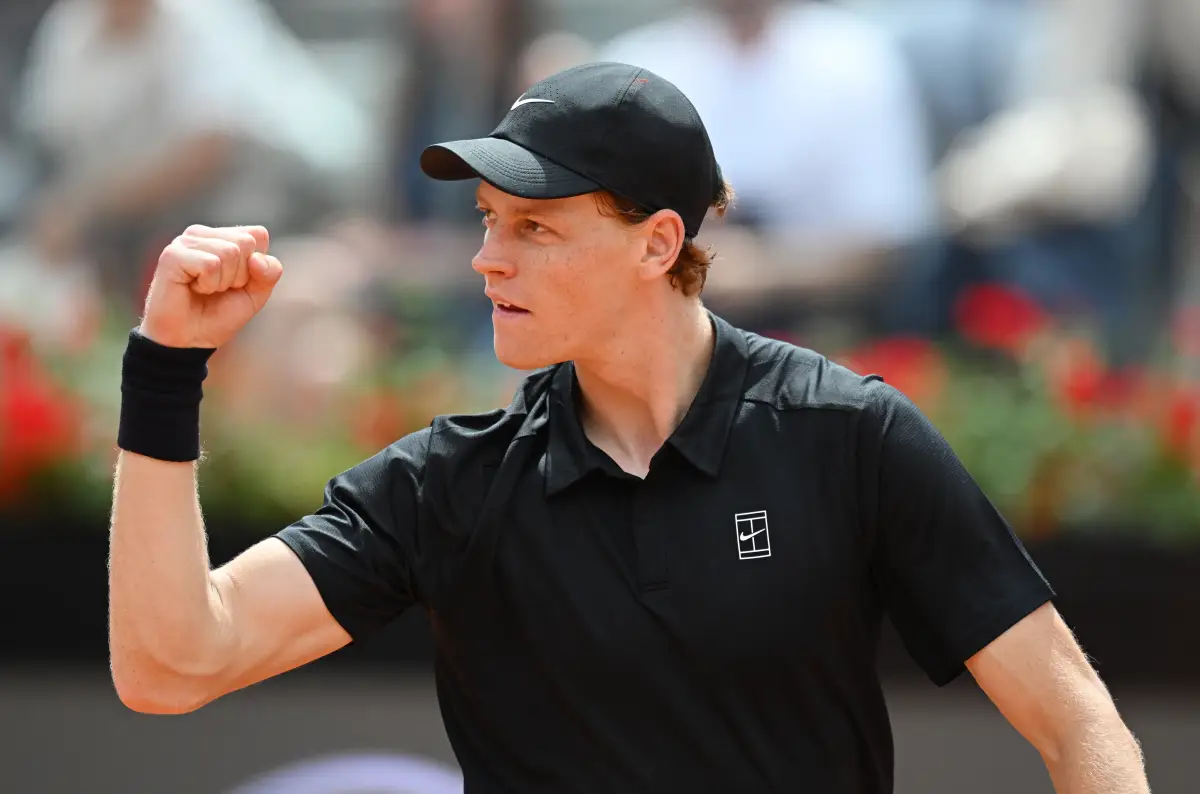 Sinner vence a Rublev y rompe récord de victorias consecutivas en los Masters 1000