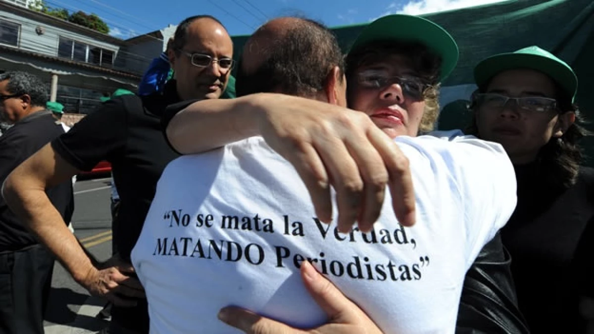 periodistas marchan contra la violencia