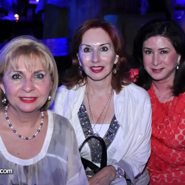Marcela Bortoni de Ramírez,Hannia Bortoni y Silvia Barceló