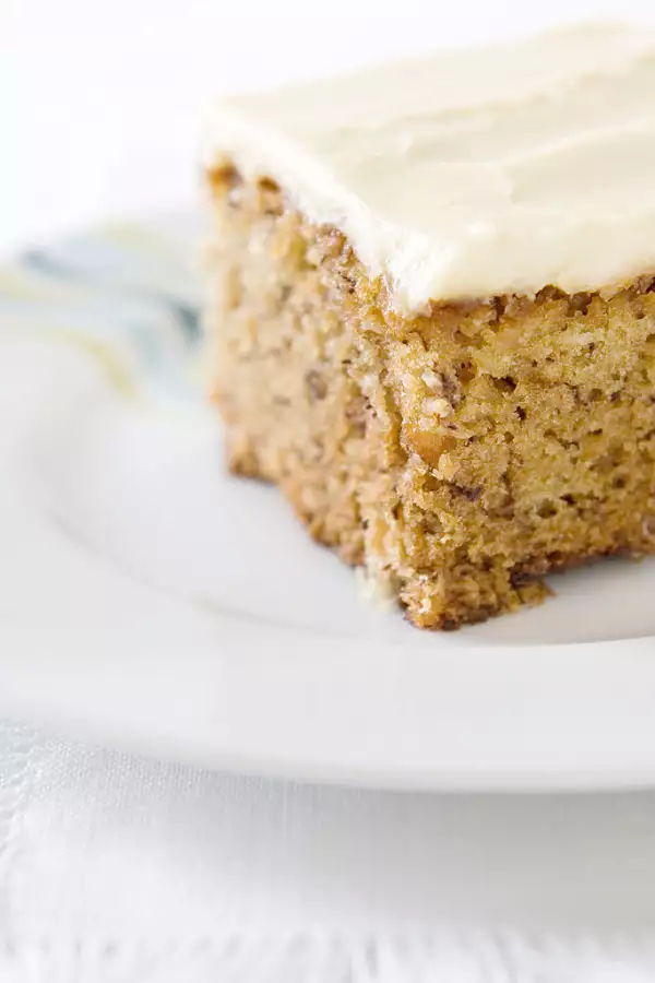 Banana cake