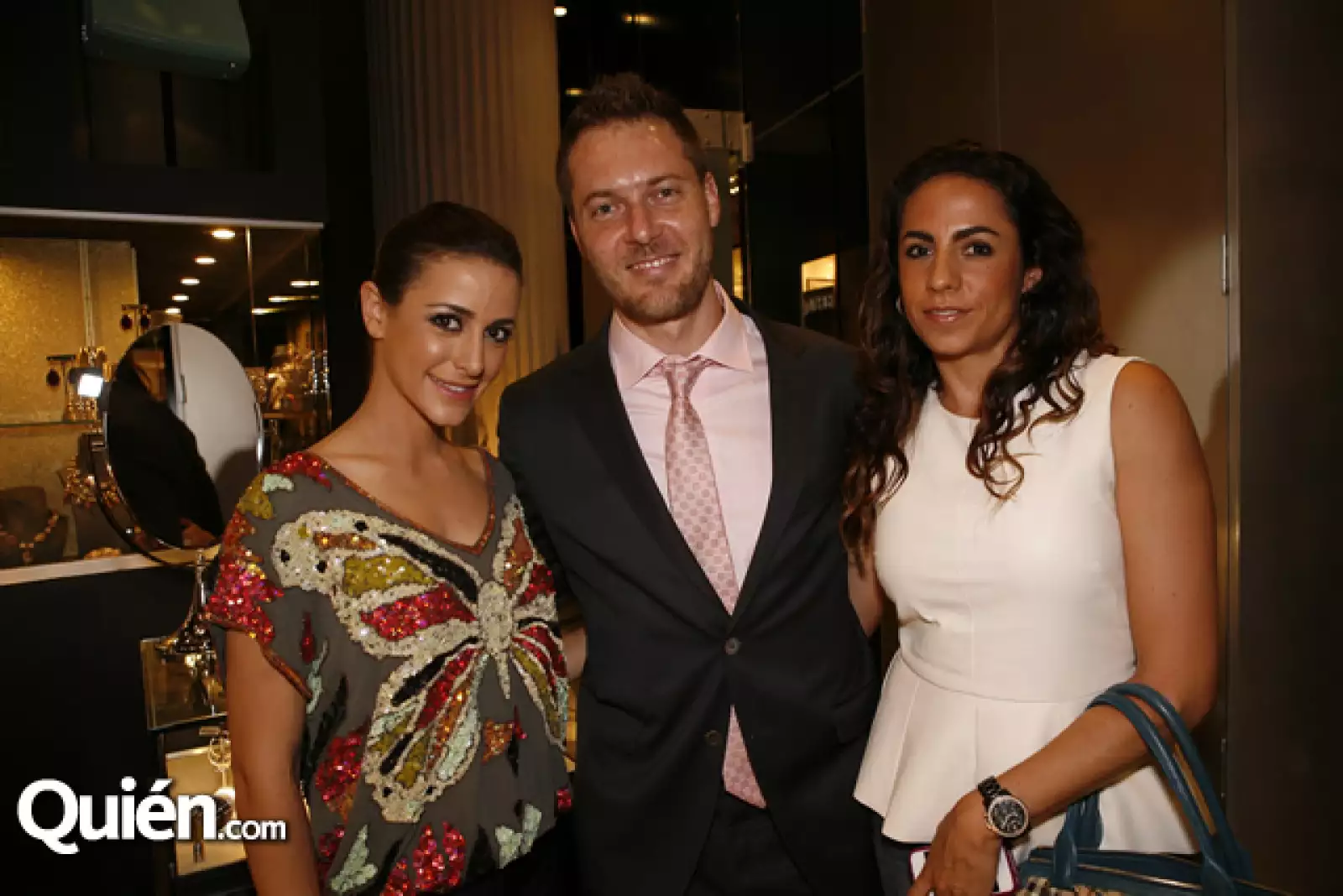 Nahima Choura,Claudio García,Carla Monsalve