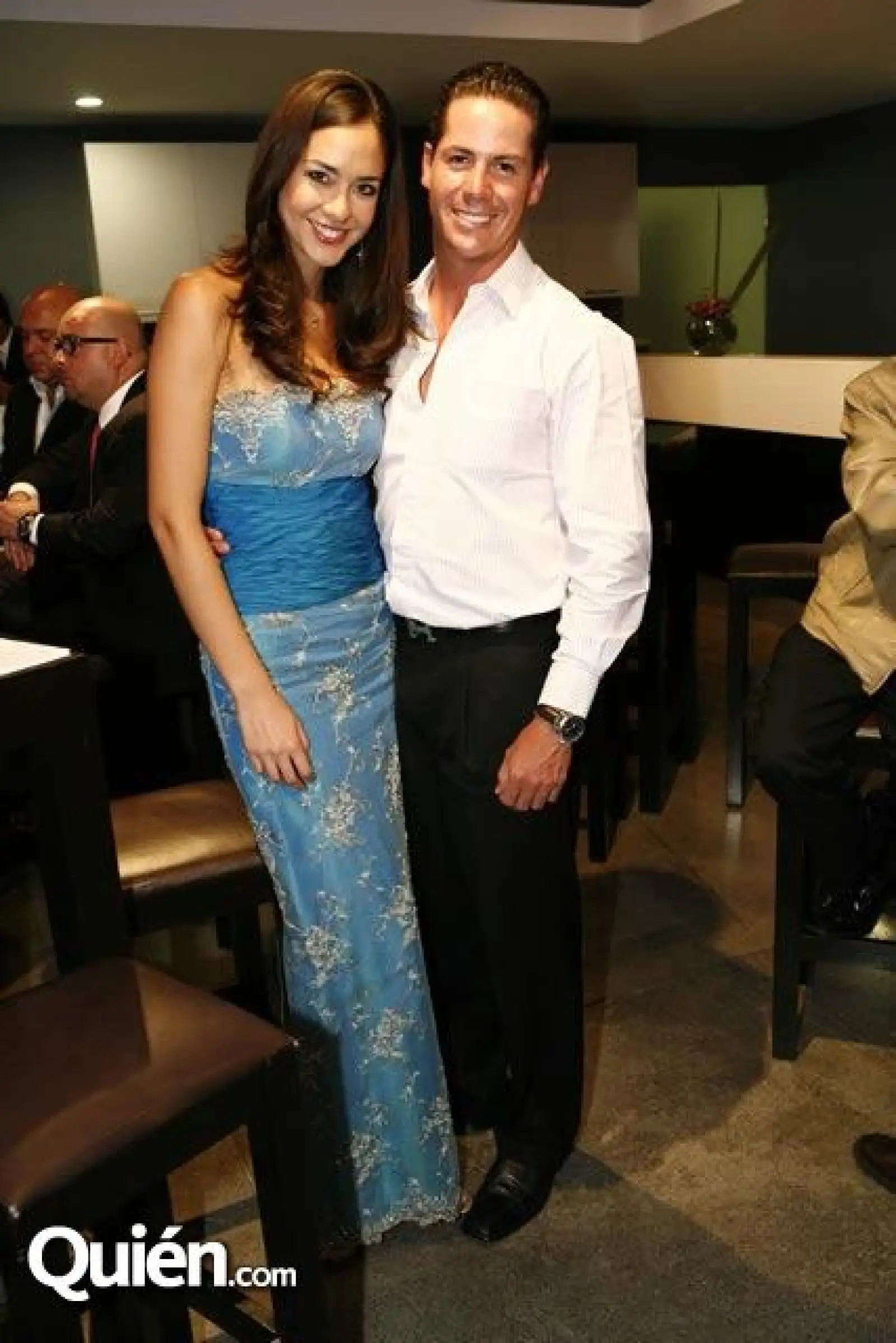 Dafne Molina,Francisco Lomelí