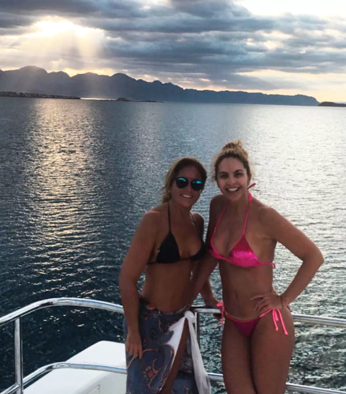 Lucero disfrutó de unas vacaciones en Baja California con sus amigos.