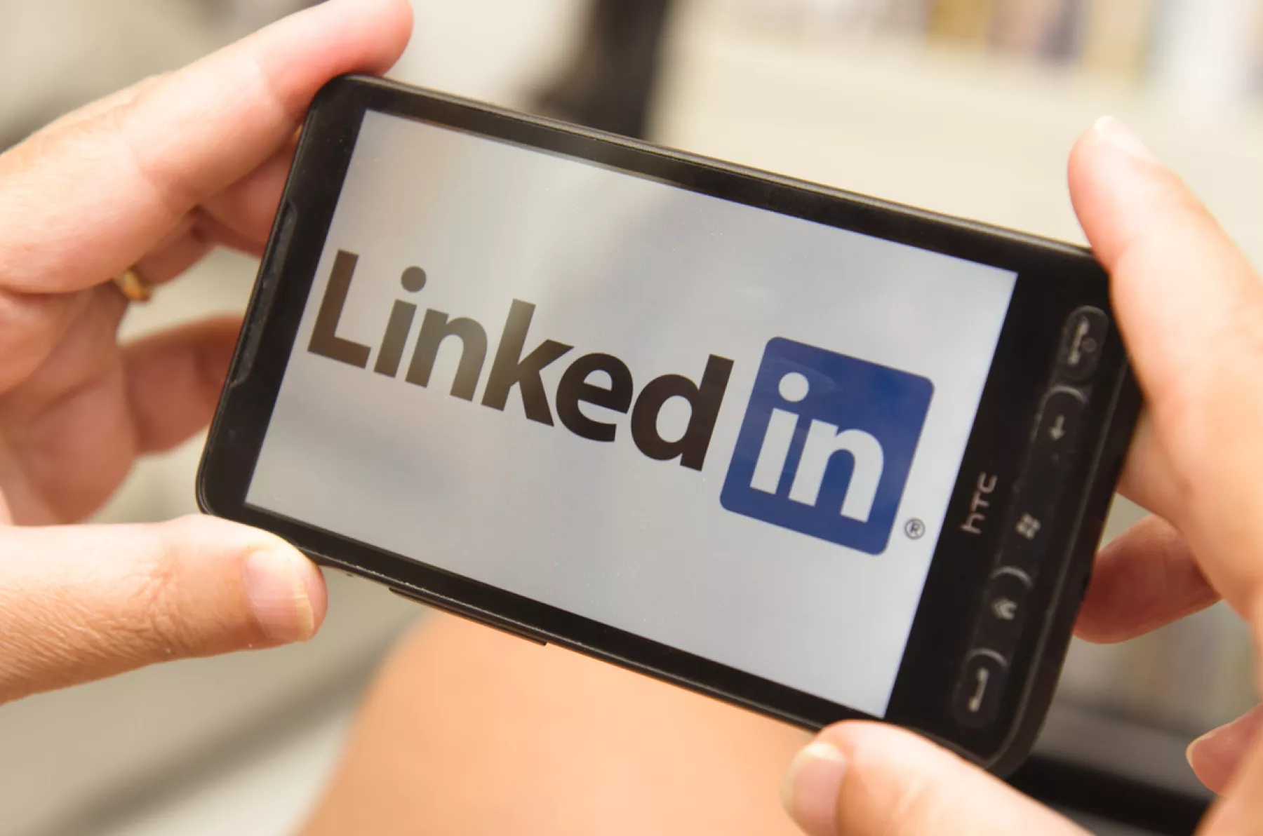 LinkedIn hizo un experimento social con 20 millones de usuarios