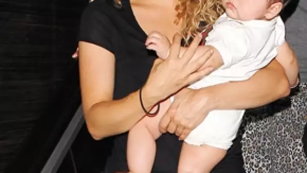 La colombiana aseguró que conoció la felicidad gracias al padre de su hijo.