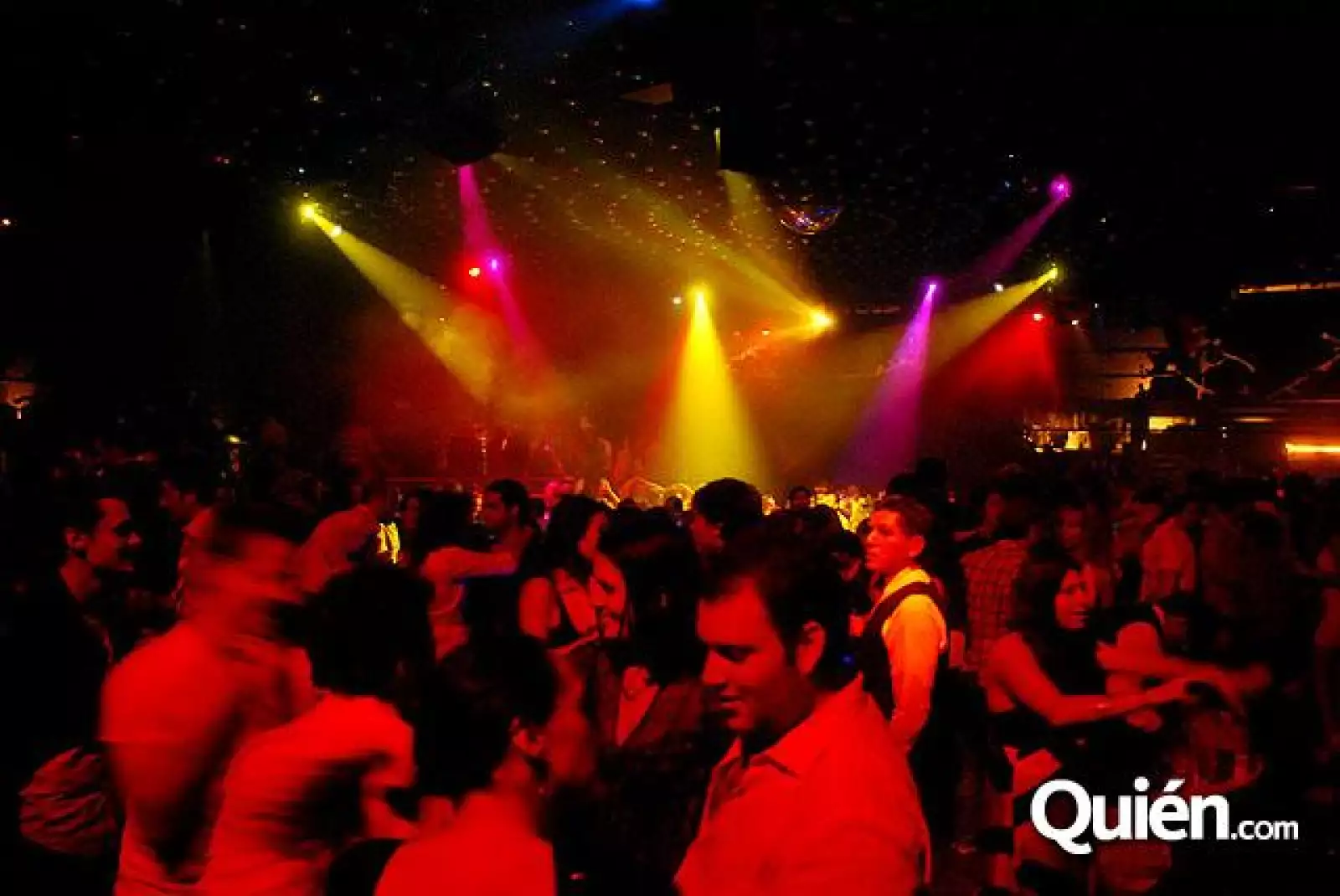 RAGGA Y JOY ROOM 5-0-909