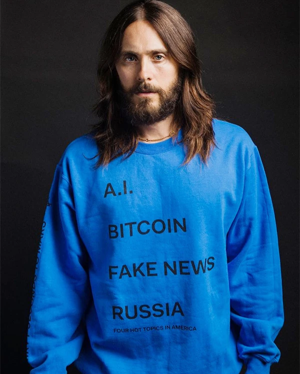 Jared Leto se viste con nombres de posiciones sexuales