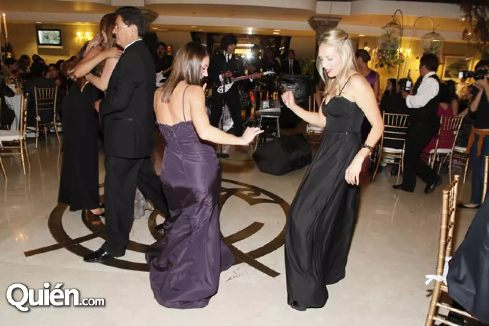 Rebeca Norman y Jennifer Halston