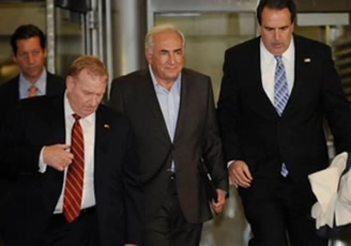 La estancia de Strauss-Khan en Manhattan ocasiona costos a la ciudad, indicó el presidente del condado. (Foto: AP)