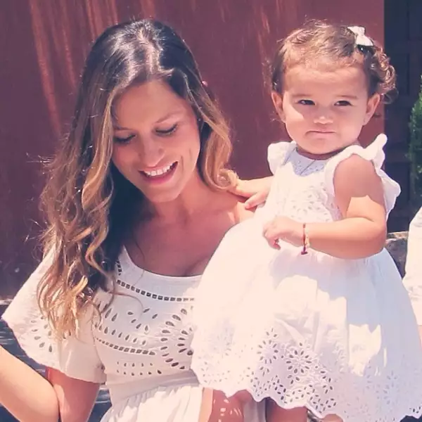 Lola y Erin presumieron atuendos iguales.